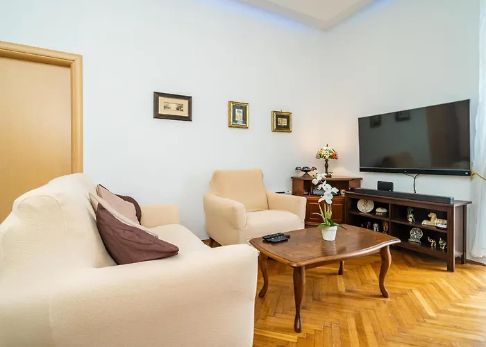 2 Bedroom In Apartment Dubrovnik