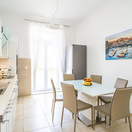 2 Bedroom In Apartman *