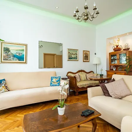 2 Bedroom In