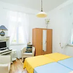 Apartman Cozy In With House Sea View *