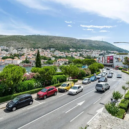Apartamento 2 Bedroom Lovely In Dubrovnik